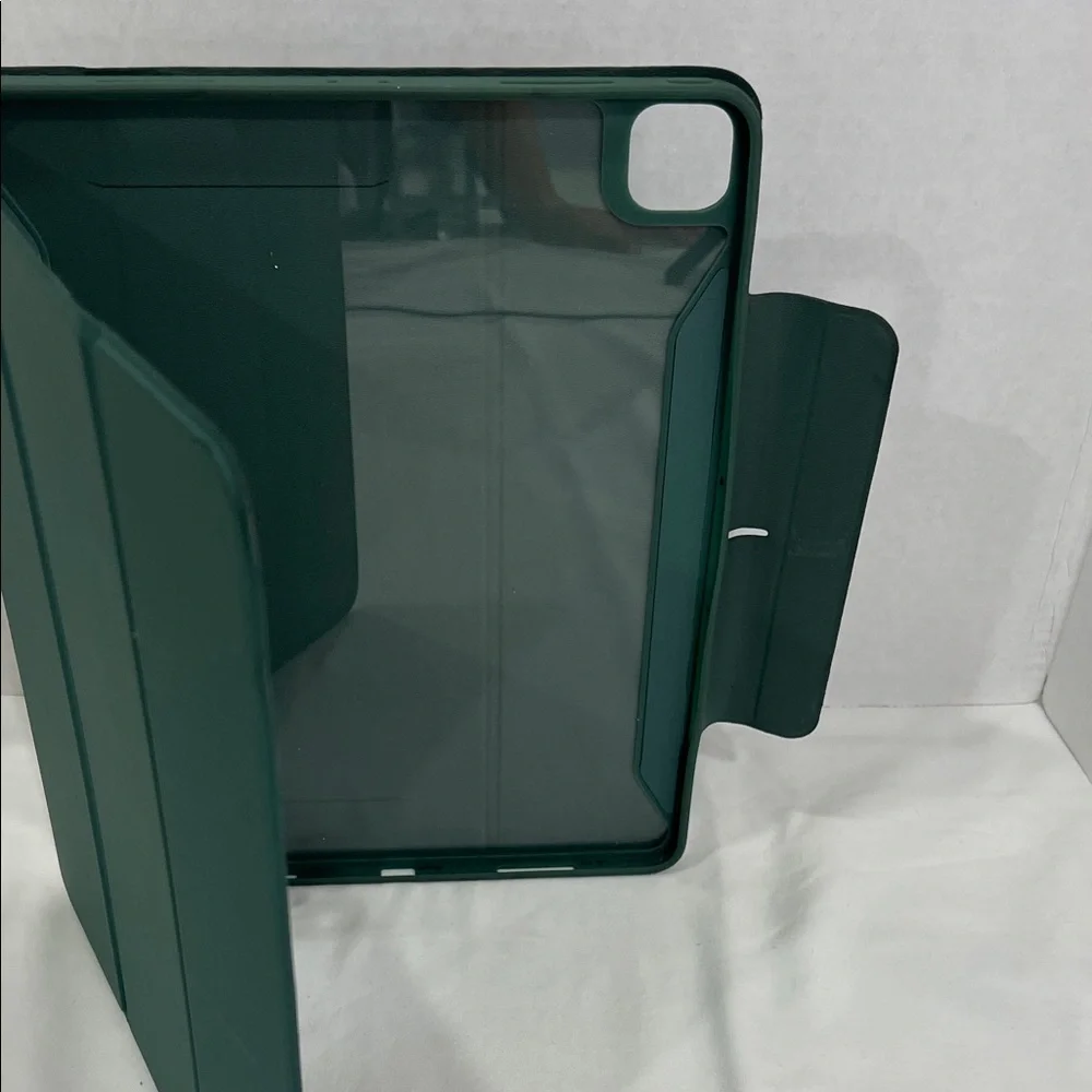 Green Tablet Case